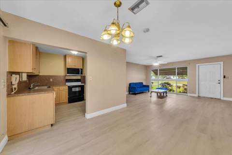 2080 SW 38th Avenue, Fort Lauderdale FL - photo 9 of 46