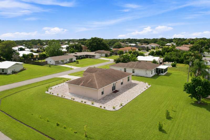 4 bedroom Single Family Residence at 602 SW Kenyoun Street, Port St Lucie Section 27, Port St. Lucie — photo 5