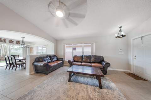 6481 Willoughby Circle, Lake Worth FL - photo 6 of 30