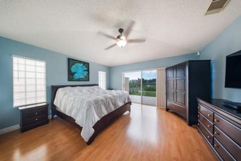 6481 Willoughby Circle, Lake Worth FL - photo 20 of 30