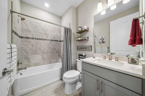 13802 SW Gingerline Drive, Port St. Lucie FL - photo 18 of 38