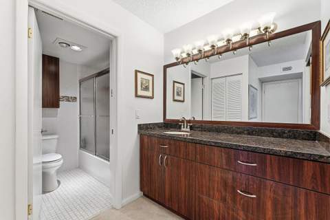 9283 Vista Del Lago #G, Boca Raton FL - photo 18 of 31
