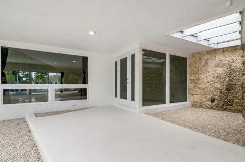 2341 SW 26th Avenue, Fort Lauderdale FL - photo 8 of 44