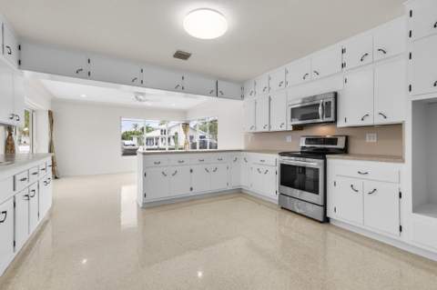 2341 SW 26th Avenue, Fort Lauderdale FL - photo 23 of 44