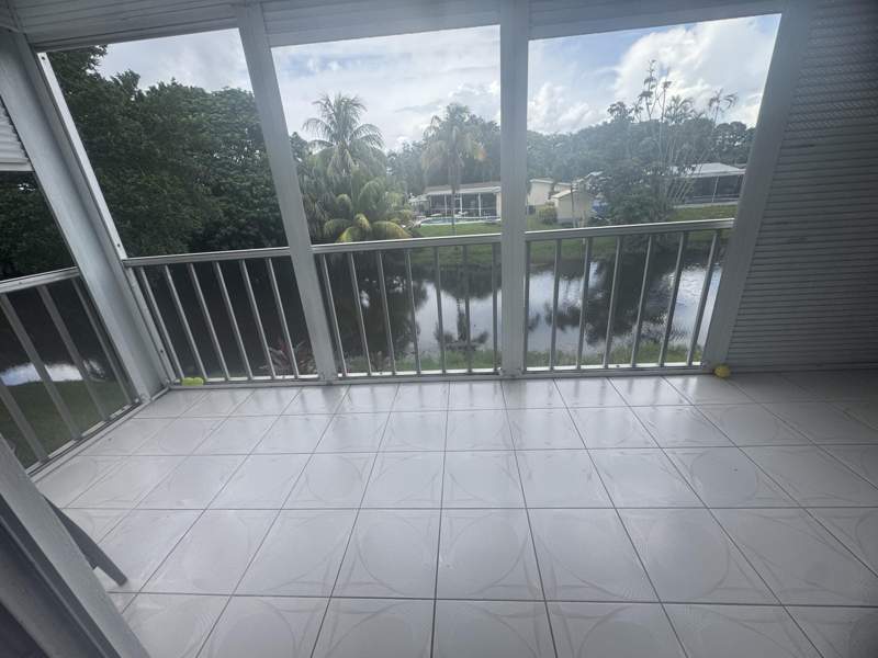 2 bedroom Condominium at 101 NW 76th Avenue #203, Oriole Gardens Three 80 Condo, Margate — photo 3