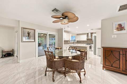 3590 Lakeview Drive, Delray Beach FL - photo 8 of 62