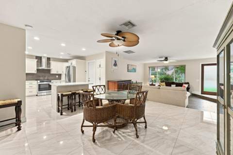 3590 Lakeview Drive, Delray Beach FL - photo 16 of 62