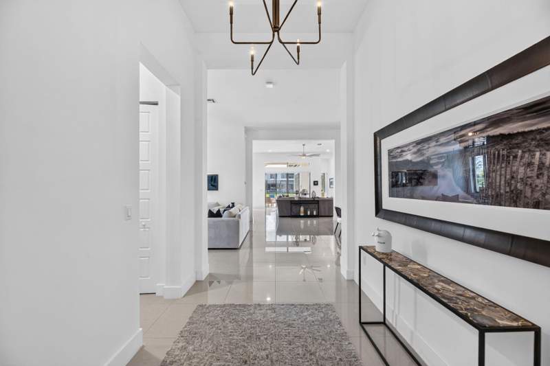 5 bedroom Single Family Residence at 10490 S Lago Vista Circle, Triple H Ranch Plat, Parkland — photo 3