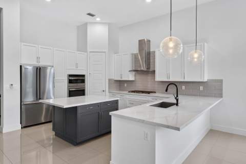 10490 S Lago Vista Circle, Parkland FL - photo 16 of 70