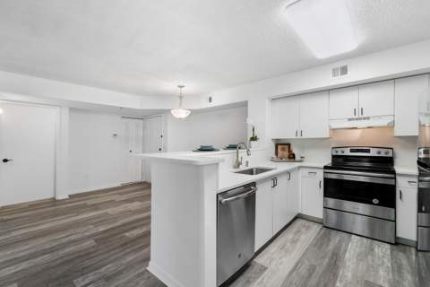 135 Yacht Club Way #209, Hypoluxo FL - photo 7 of 39