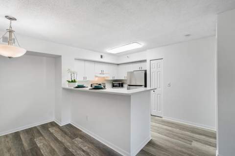 135 Yacht Club Way #209, Hypoluxo FL - photo 8 of 39
