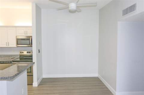9712 S Belfort Circle, Tamarac FL - photo 12 of 35