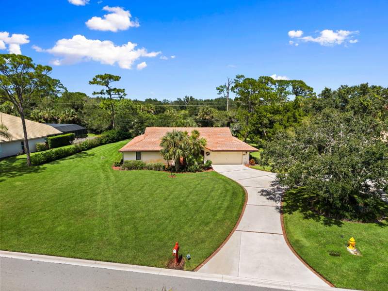 2 bedroom Single Family Residence at 9457 Meadowood Drive, Meadowood, Fort Pierce — photo 4