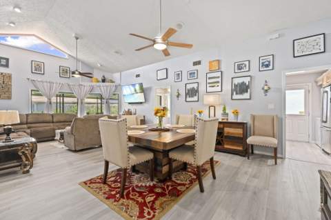 9457 Meadowood Drive, Fort Pierce FL - photo 9 of 45
