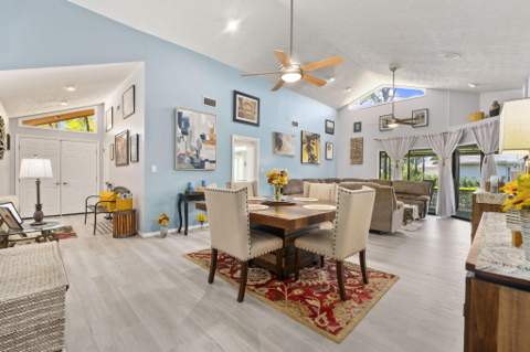 9457 Meadowood Drive, Fort Pierce FL - photo 10 of 45