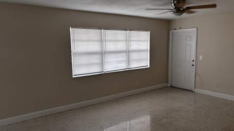 250 NE 40th Street #38, Oakland Park FL - photo 9 of 10