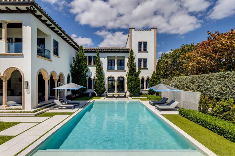 7 bedroom Single Family Residence at 410 N Ocean Boulevard, Segers, Delray Beach — photo 3