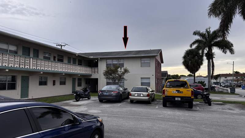 2 bedroom Condominium at 250 NE 40th Street #38, Northeast Heights Condo Phase I, Oakland Park — photo 2