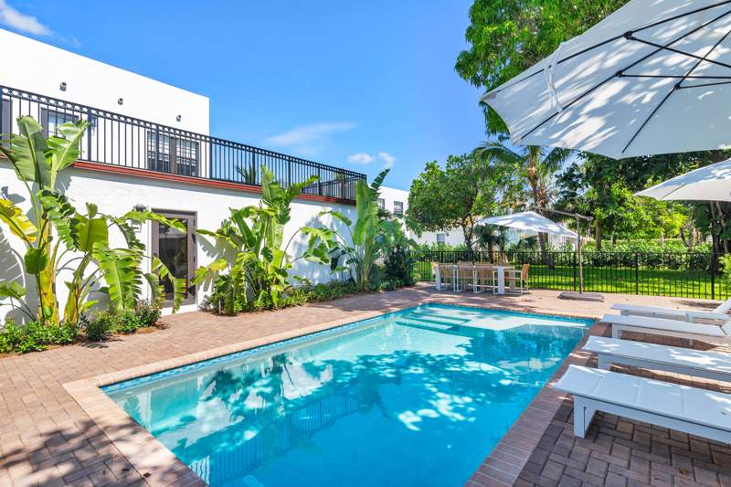 9 bedroom Single Family Residence at 237/225 Monroe Drive, Southland Park, West Palm Beach — photo 4