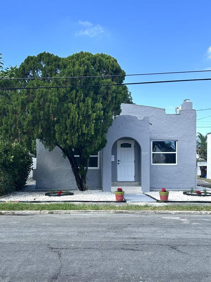 3 bedroom Single Family Residence at 4107 Virginia Terrace, Virginia Terr, West Palm Beach — photo 2