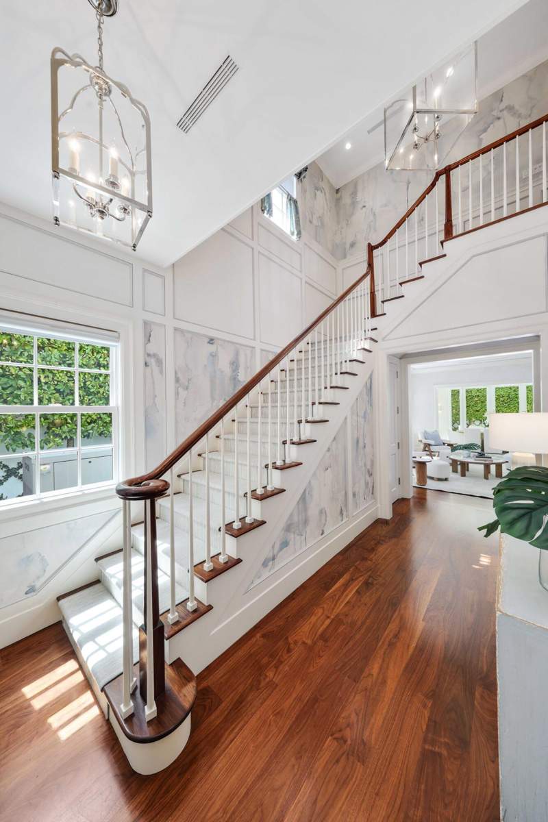 3 bedroom Single Family Residence at 308 Cocoanut Row, Royal Park, Palm Beach — photo 5