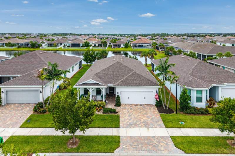 3 bedroom Single Family Residence at 13802 SW Gingerline Drive, Del Webb At Tradition Plat No. 5A, Port St. Lucie — photo 2