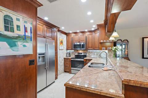 2339 Treasure Isle Drive #42, Palm Beach Gardens FL - photo 18 of 67