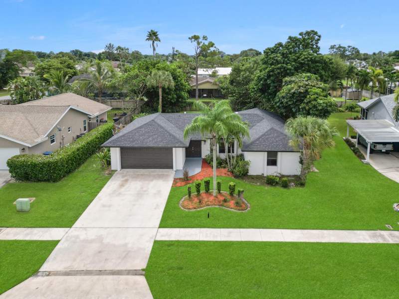 3 bedroom Single Family Residence at 102 Valencia Street, La Mancha 2, Royal Palm Beach — photo 5
