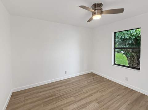 102 Valencia Street, Royal Palm Beach FL - photo 24 of 35
