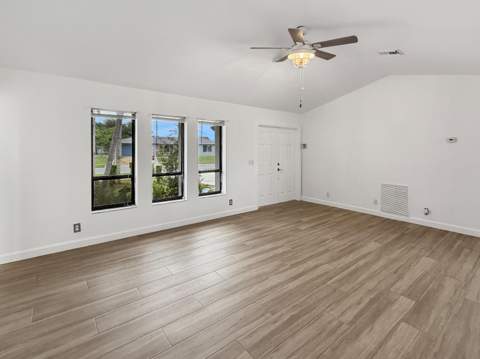 102 Valencia Street, Royal Palm Beach FL - photo 20 of 35