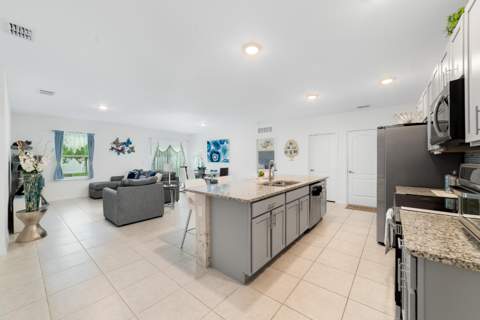 3020 SW Ann Arbor Road, Port St. Lucie FL - photo 7 of 35