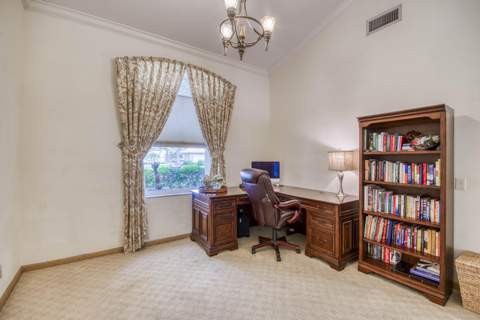 9260 Cypress Hollow Drive, Palm Beach Gardens FL - photo 8 of 28