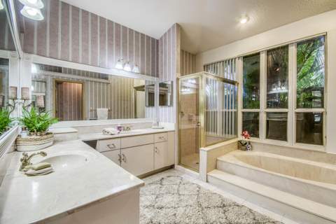 9260 Cypress Hollow Drive, Palm Beach Gardens FL - photo 17 of 28