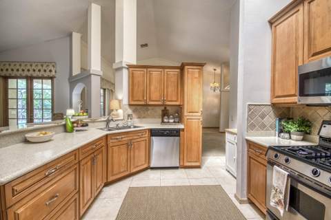 9260 Cypress Hollow Drive, Palm Beach Gardens FL - photo 9 of 28