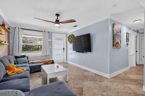 220 Reigle Avenue, Delray Beach FL - photo 7 of 34