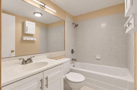 4025 Swansea B #4025, Deerfield Beach FL - photo 22 of 105