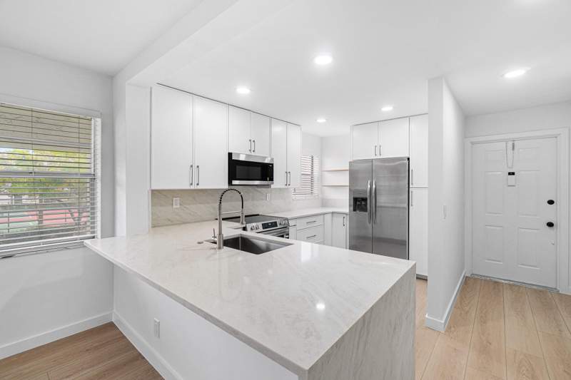 2 bedroom Condominium at 2925 SW 22nd Avenue #2080, Sabal Pine East, Delray Beach — photo 3