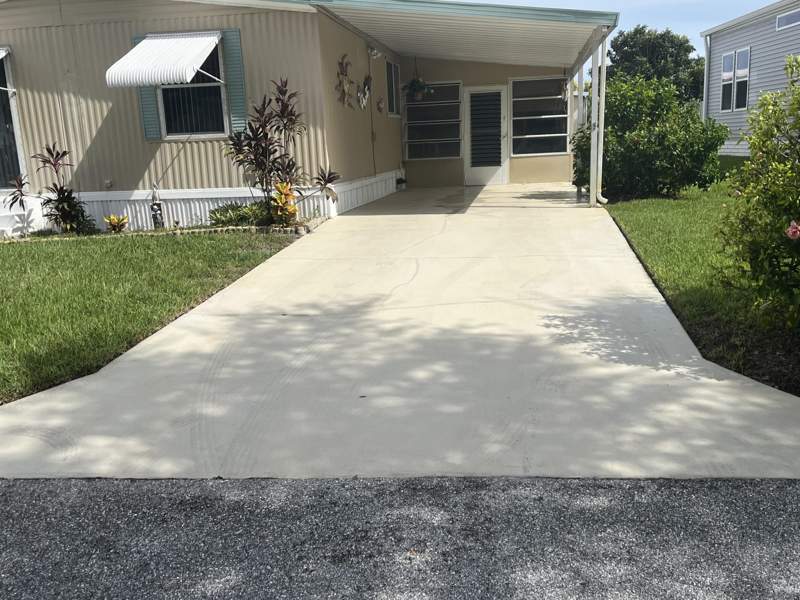 2 bedroom Manufactured Home at 97 N Warner Drive, Pinelake Village, Jensen Beach — photo 2