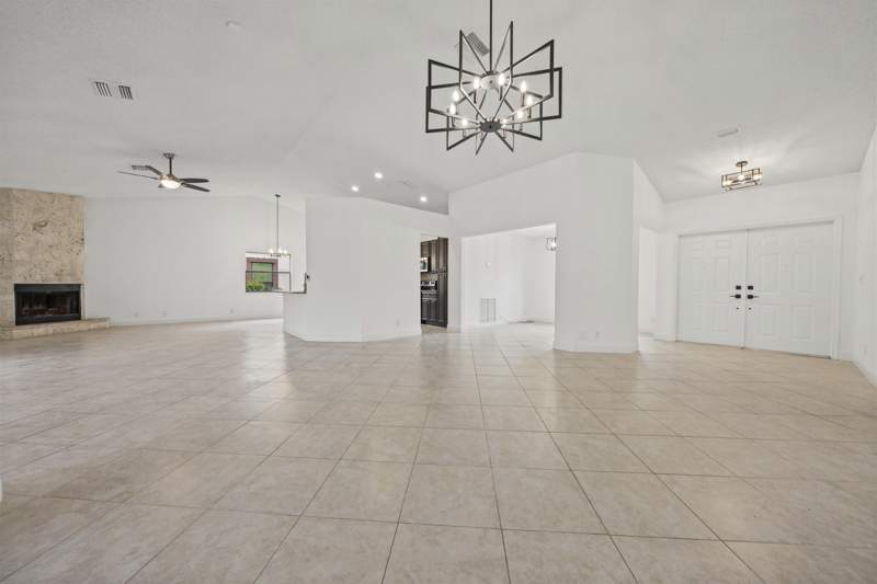 4 bedroom Single Family Residence at 13787 Exotica Lane, Sugar Pond Manor Of Wellington, Wellington — photo 5