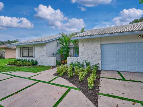 410 NW 53rd Street, Boca Raton FL - photo 9 of 83