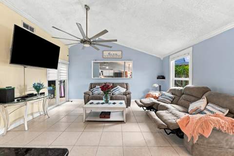 1731 SW 85th Avenue, Miramar FL - photo 9 of 25