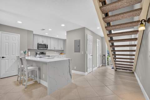 400 Canal Point #130, Delray Beach FL - photo 12 of 72