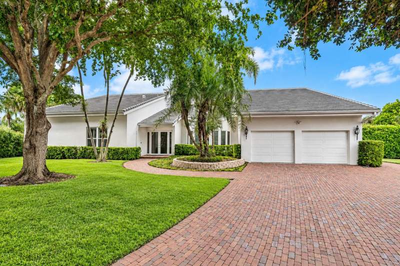 5 bedroom Single Family Residence at 4356 Kasso Circle, Bocaire Golf Club 2, Boca Raton — photo 2