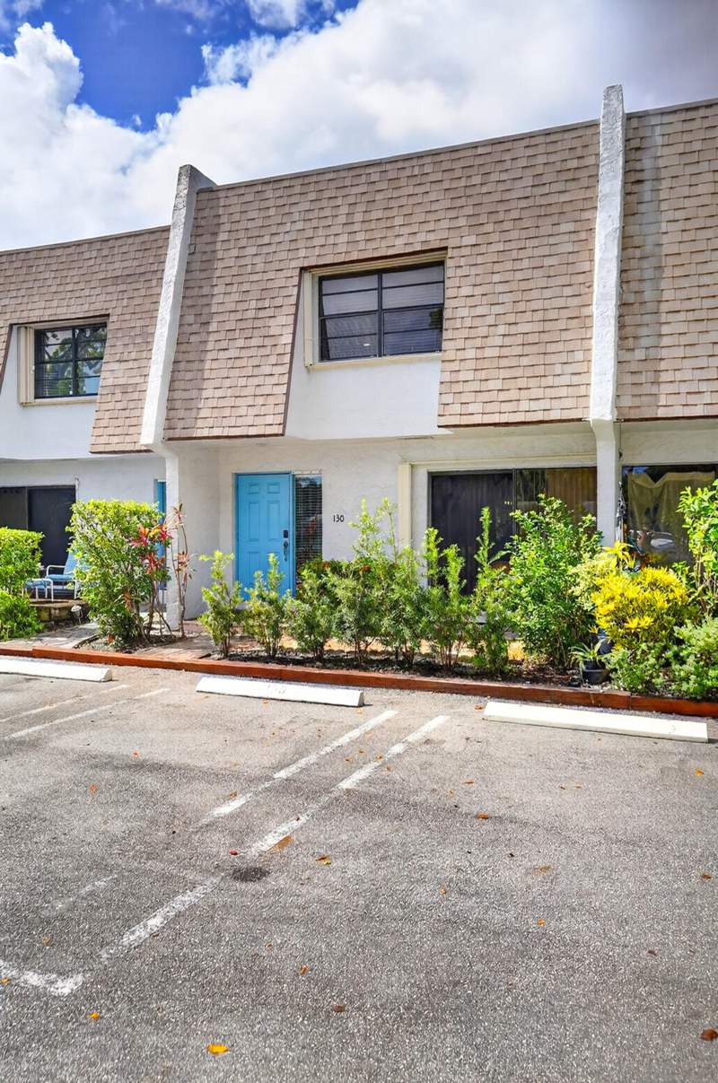 2 bedroom Townhouse at 400 Canal Point #130, Point At Delray Condo, Delray Beach — photo 3