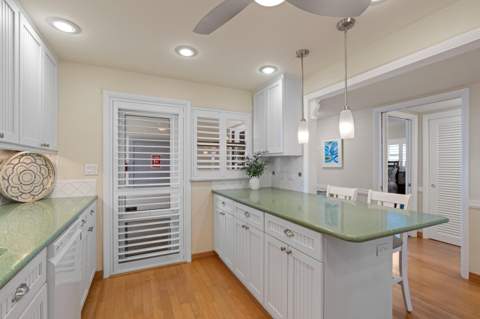 711 N Riverside Drive #401, Pompano Beach FL - photo 13 of 31