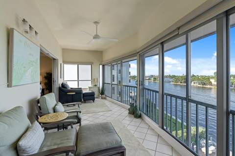 711 N Riverside Drive #401, Pompano Beach FL - photo 7 of 31