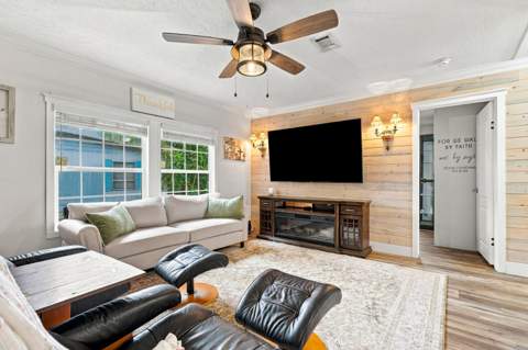 2555 Pga Boulevard #37, Palm Beach Gardens FL - photo 7 of 40