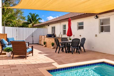20564 SW 5th Street, Pembroke Pines FL - photo 18 of 28