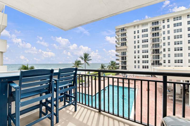 2 bedroom Condominium at 1149 Hillsboro Mile #310, Opal Towers Condo, Hillsboro Beach — photo 4