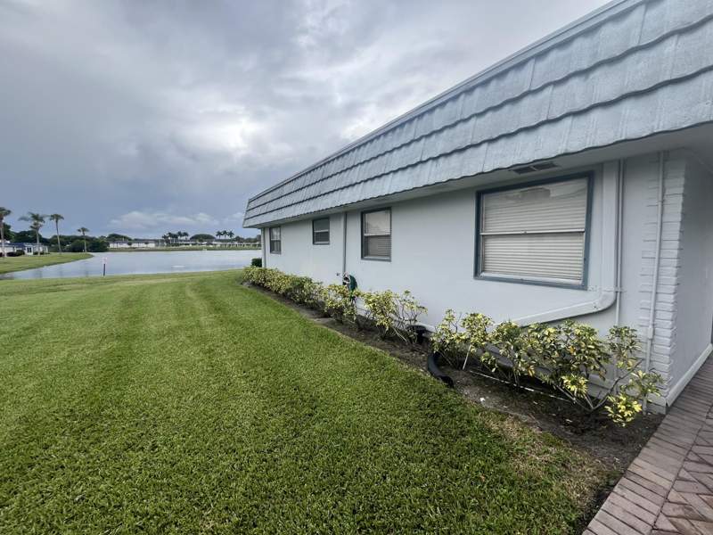 2 bedroom Condominium at 20 Waterford A, Kings Point, Delray Beach — photo 4